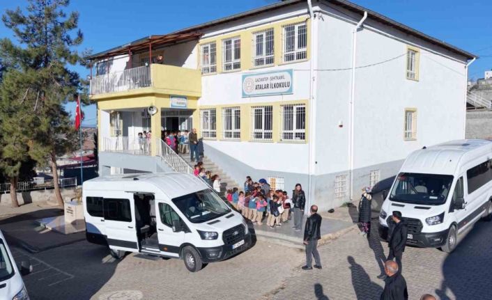 Şehitkamil 3. Çocuk Tiyatrosu Günleri’nde perde açıldı