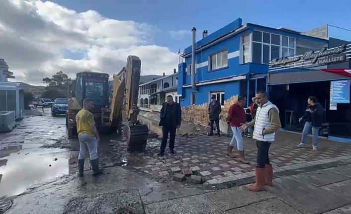 Sel mağduru esnaftan İzmir Büyükşehir’e tepki