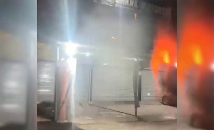 "Serdengeçtiler her yerde" diyerek silahlı ve patlayıcı maddeli saldırı yaptılar