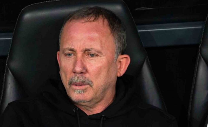 Sergen Yalçın, Beşiktaş’ın başında Fenerbahçe’ye ilk kez kaybetti