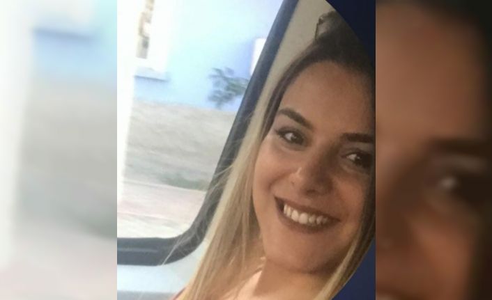 Sevgilisi olduğunu iddia ettiği kadını başından vurarak öldürdü