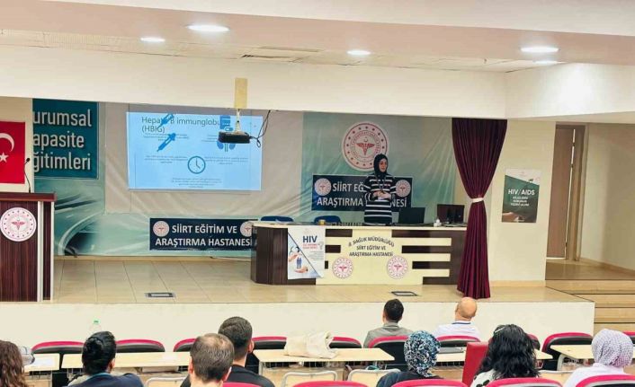 Siirt’te hastane personellerine kan yoluyla bulaşan hastalık eğitimi