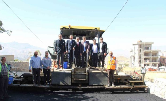 Silopi’de 6 kilometrelik yol çalışması başladı