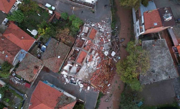 Sındırgı depreminde hasar tespit çalışmaları tamamlandı