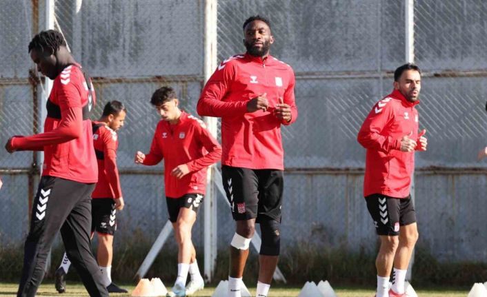 Sivasspor’da Boluspor maçı hazırlıkları sürdü