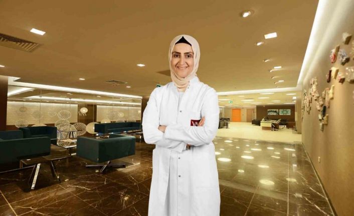 "Skolyoz ergenlikte hızla ilerleyebiliyor"