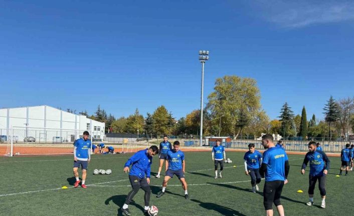 Söğütspor zorlu maçın hazırlıklarını tamamladı