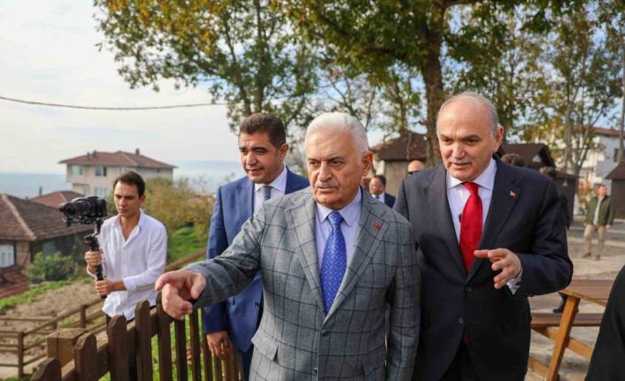 Son Başbakan Binali Yıldırım Konuralp Antik kentini gezdi