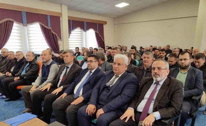 Şuhut’ta din görevlilerine yönelik eğitim toplantısı