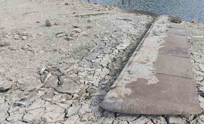 Sular çekildi, acı hatıralar ortaya çıktı