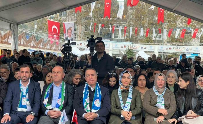 Sultangazi’de 8. Hamsi Festivali coşkusu