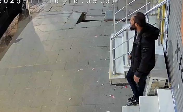 Sultangazi’de eski koca dehşetinin güvenlik kamerası görüntüsü ortaya çıktı