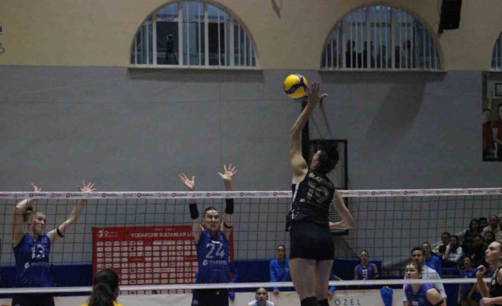 Sultanlar Ligi: Aydın Büyükşehir Belediyespor: 0 - V. Bank: 3