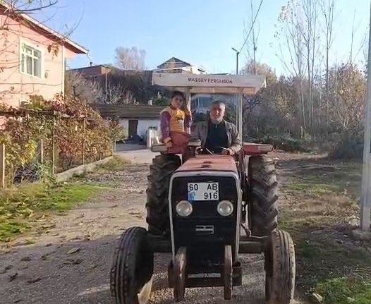 Tarladan çıkmayan traktöre İstanbul Boğaz Köprüsü’nde ceza yazıldı