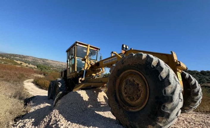 Tarsus Belediyesi Büyükkösebalcı’da yol çalışmalarını tamamladı