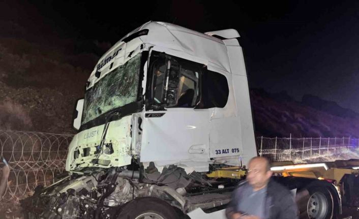 Tarsus’ta zincirleme kaza: 1 yaralı