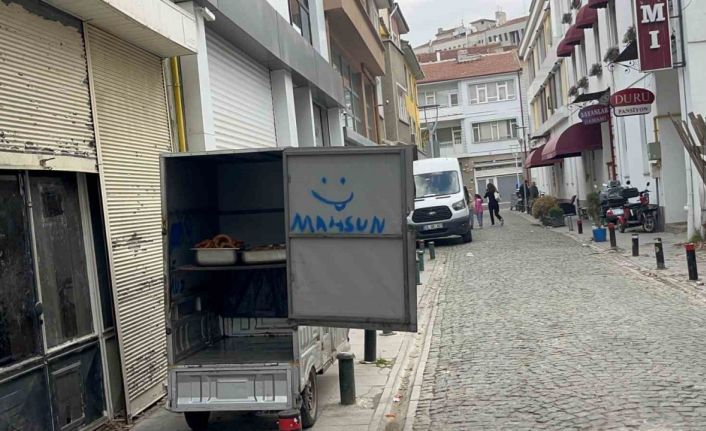 Tatlılar sağlıksız şartlarda taşındı