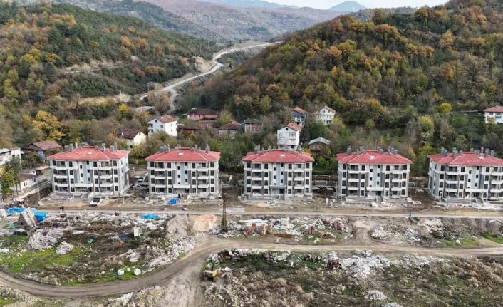 Tır Köyü’ndeki TOKİ Afet Konutlarında Sona Gelindi