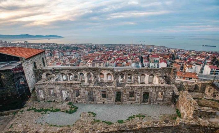 Trabzon’da Atatürk Köşkü, Çal Mağarası, Kızlar Manastırı ve Şehir Müzesi’ne ziyaretçi akını