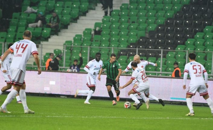 Trendyol 1. Lig: Sakaryaspor: 1 - Ümraniyespor: 1