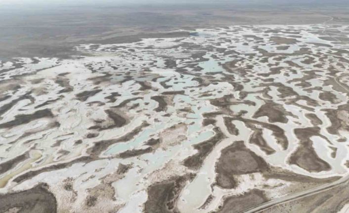 Tuz Gölü’nde kırmızı alarm: 90 yılda yüzde 85 küçüldü, küçülmeye hızla devam ediyor