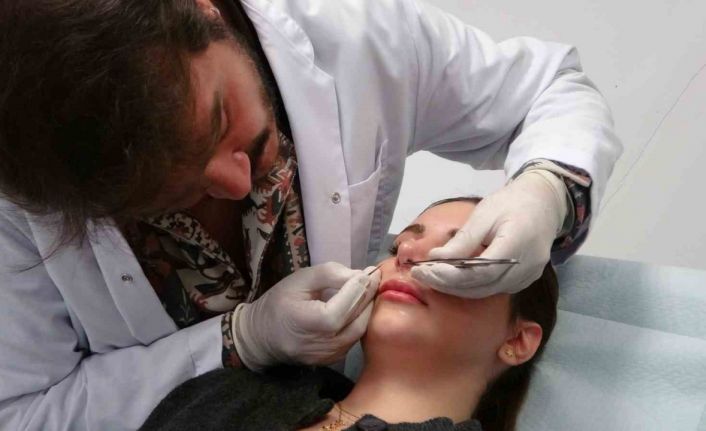 Tuzla Devlet Hastanesi’nde yapay zekâ destekli estetik cerrahi dönemi başladı