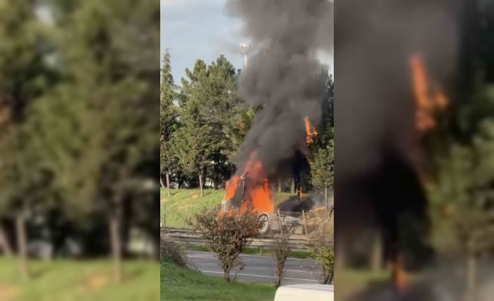 Tuzla’da seyir halindeki tır alev alev yandı