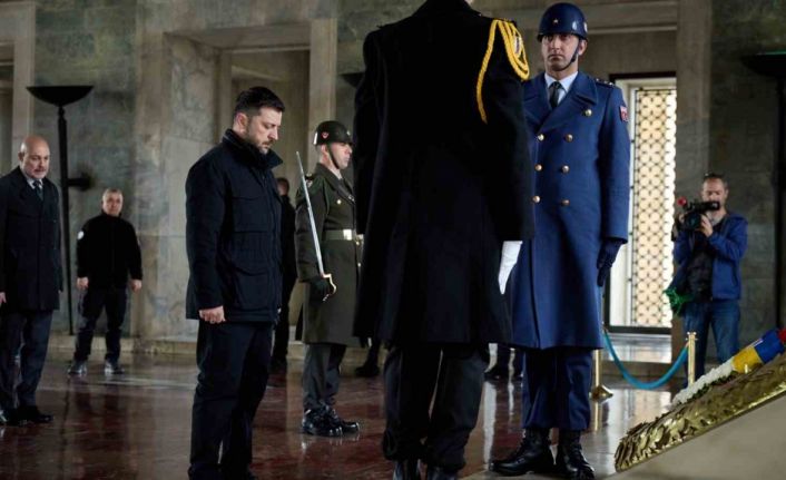 Ukrayna Devlet Başkanı Zelenskiy Anıtkabir’de