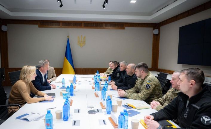 Ukrayna: "Tüm ortaklarımızın tekliflerini inceliyoruz ve Ukrayna’nın tutumuna karşı aynı doğru tutumu bekliyoruz"