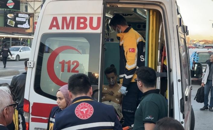 Ümraniye’de depo yangını: Bir işçi dumandan etkilendi