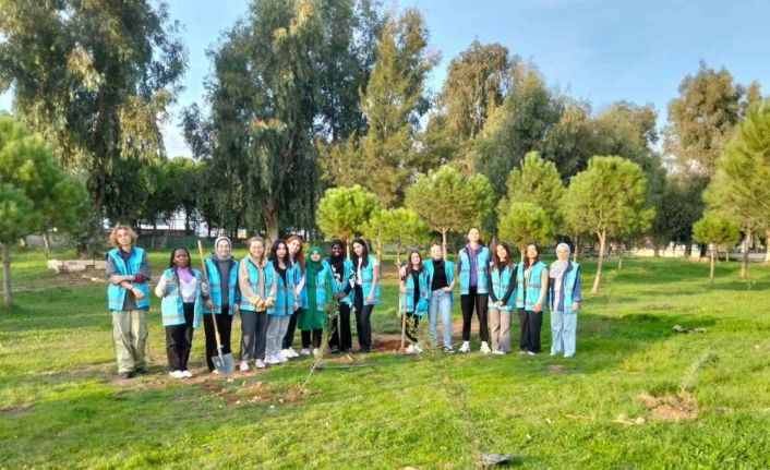 Üniversite öğrencileri yaşadıkları yurtları güzelleştirdi