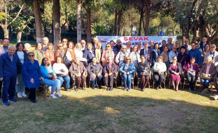 Ünlü hiciv ustası Şair Eşref unutulmadı