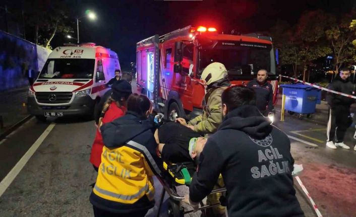 Üsküdar’da zincirleme kaza: Tofaş marka araç hurdaya döndü