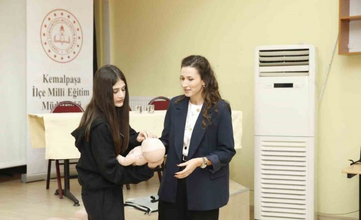 Uzman doktorlardan öğrencilere farkındalık eğitimi