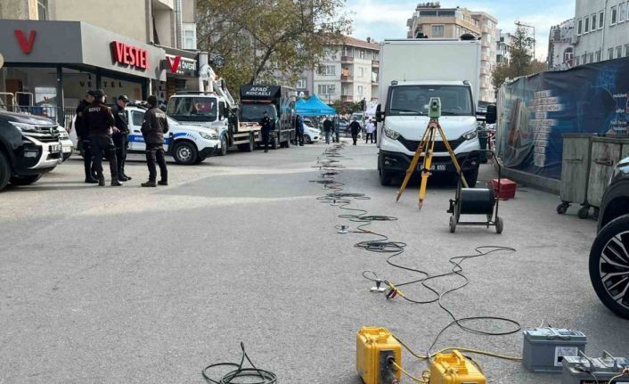 Uzman ekipler, Gebze’de "sismik yansıma" ile yerin metrelerce altını inceliyor