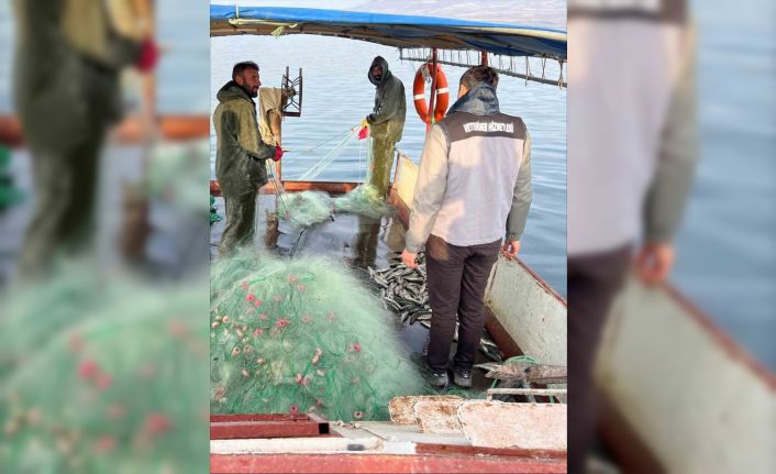 Van Gölü’nde balıkçılık denetimi yapıldı