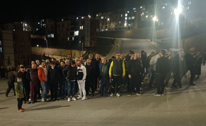 Vatandaşlar deprem konutları çevresinde güvenlik tedbirlerinin artırılmasını istedi