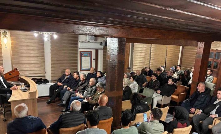 ‘Yapay Zeka Gölgesinde Gelecek Tasavvuru’ hakkında konuşuldu