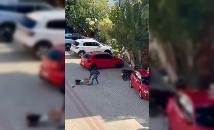 Yaşlı adamı sokak ortasında defalarca bıçaklayıp öldürdü: O anlar kamerada