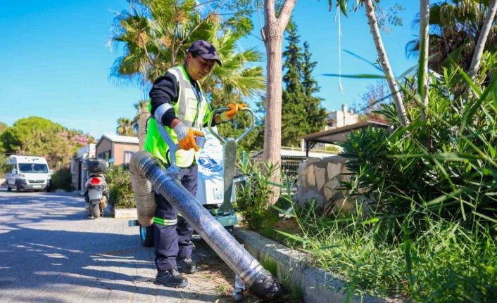 Yeni nesil elektrikli yol süpürme araçları Bodrum’da