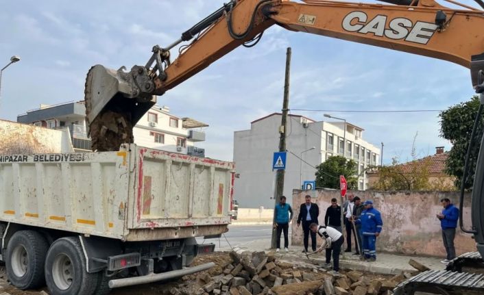 Yenipazar’da yol çalışmaları hızlandı