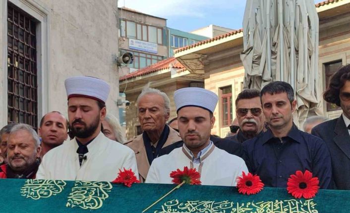 Yeşilçam’ın usta ismi Engin Çağlar son yolculuğuna uğurlandı