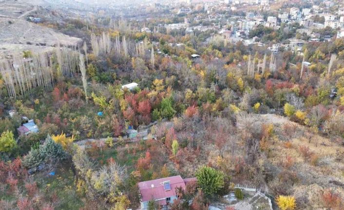 Yeşilyurt’ta sonbaharda kartpostallık görüntüler ortaya çıktı