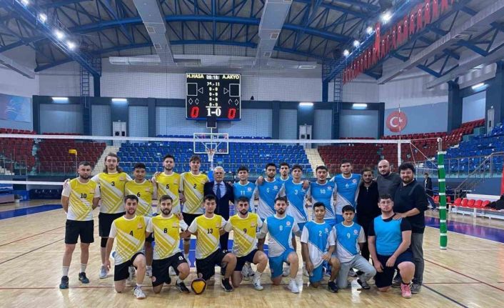Yurtlig erkek voleybol turnuvası heyecanı devam ediyor