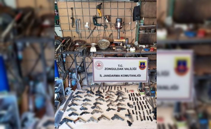Zonguldak’ta kaçak silah imalathanesinde 30 binin üzerinde fişek ele geçirildi