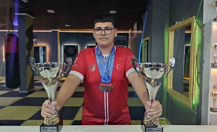 15 yaşındaki milli dart sporcusu Atasayar’dan önemli başarılar