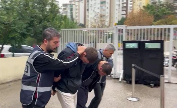 Adana’da bisikletli çocuğu darbeden şahıslar gözaltına alındı