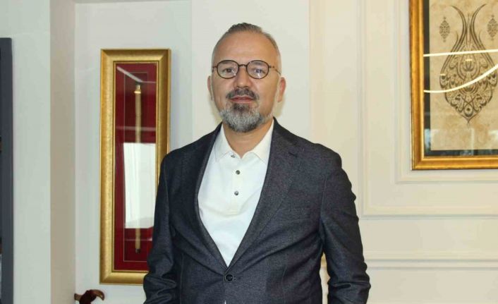 AK Partili Yıldız’dan İzmir Şehir Tiyatroları eleştirisi: "Bir oyuna 4 milyon lirayı aşan harcama yapıldı"