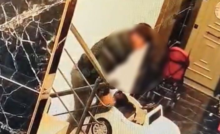 Akülü araba hırsızları kameradan tespit edilip yakalandı