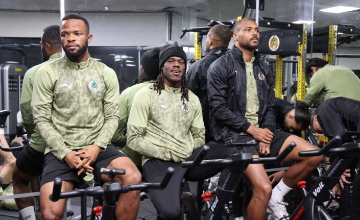 Alanyaspor, Antalyaspor maçı hazırlıklarını tamamladı